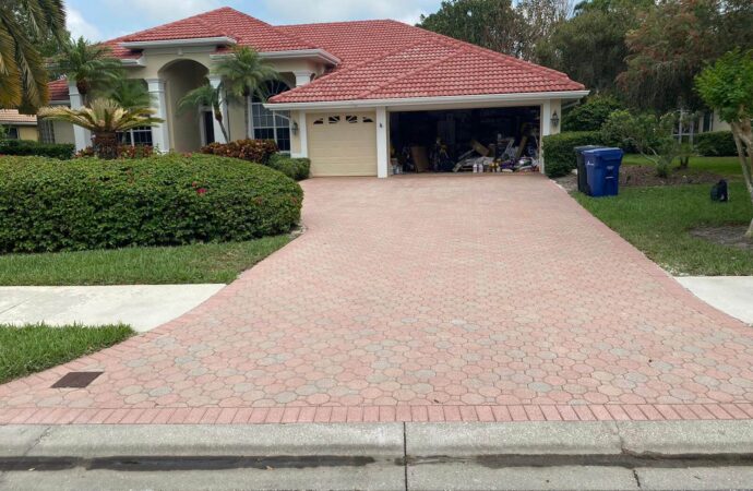 Driveways & Walkaways-Hardscape Contractors of Boca Raton