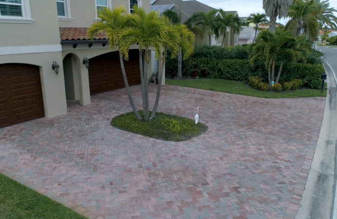 Hamptons at Boca Raton-Hardscape Contractors of Boca Raton