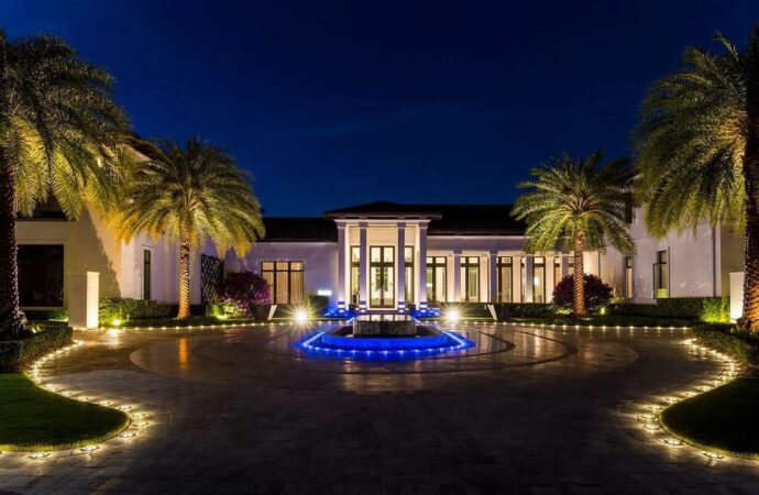 Commercial outdoor lighting Services-Hardscape Contractors of Boca Raton