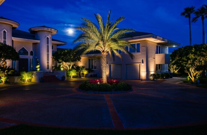 Landscape Lighting Experts-Hardscape Contractors of Boca Raton