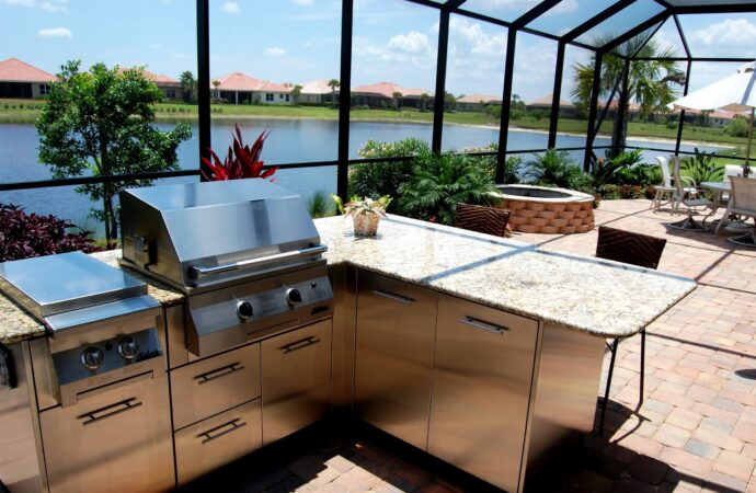 Outdoor kitchens Near Me-Hardscape Contractors of Boca Raton